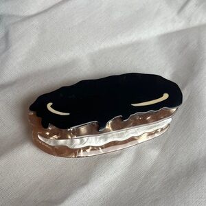Erstwilder Paris Holiday Brooch - Black and Gold Éclair au chocolat